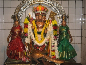 Inuvil kanthan